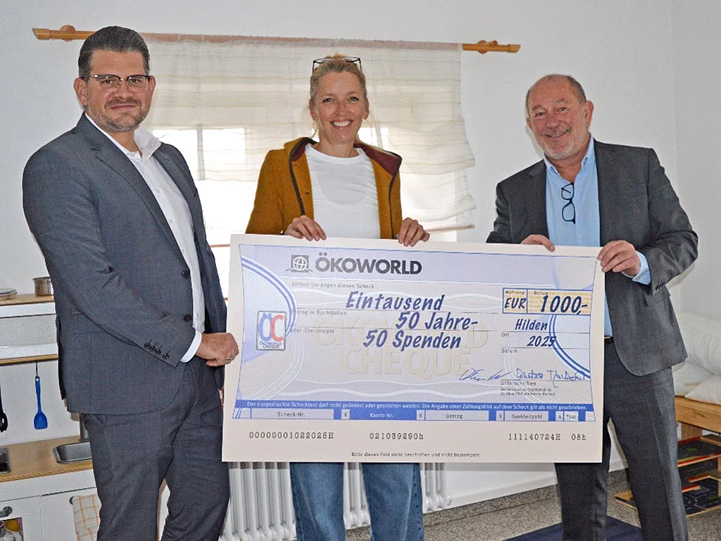 Bild vergrößern Spendenübergabe an die Lebenshilfe Kempten